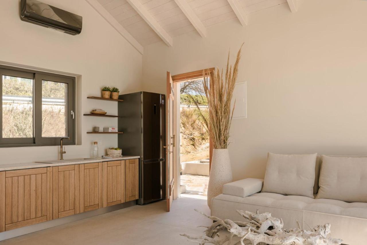 Spathes Suites Kefalonia - Luxury Suites Ratzaklíon Exteriör bild