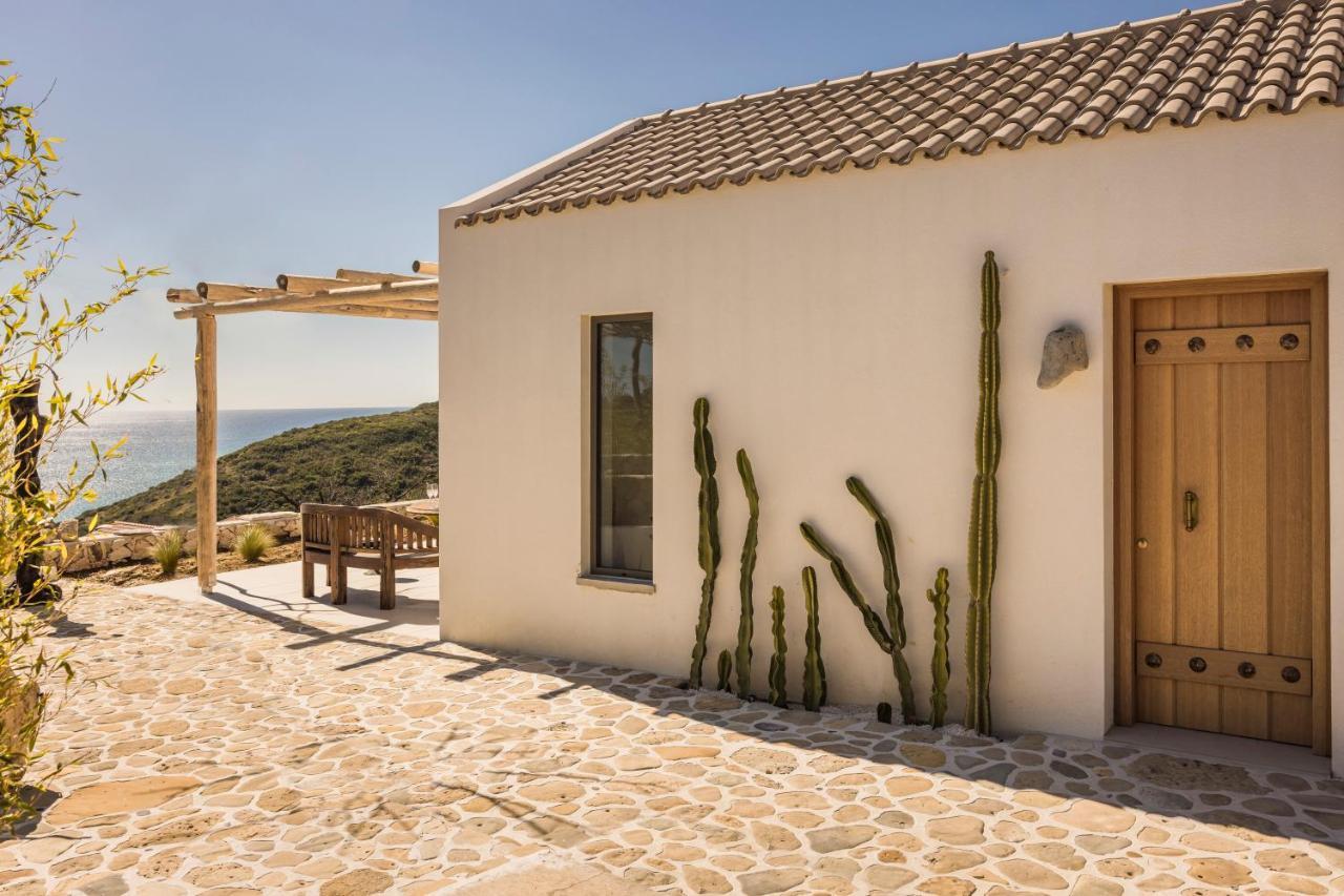 Spathes Suites Kefalonia - Luxury Suites Ratzaklíon Exteriör bild