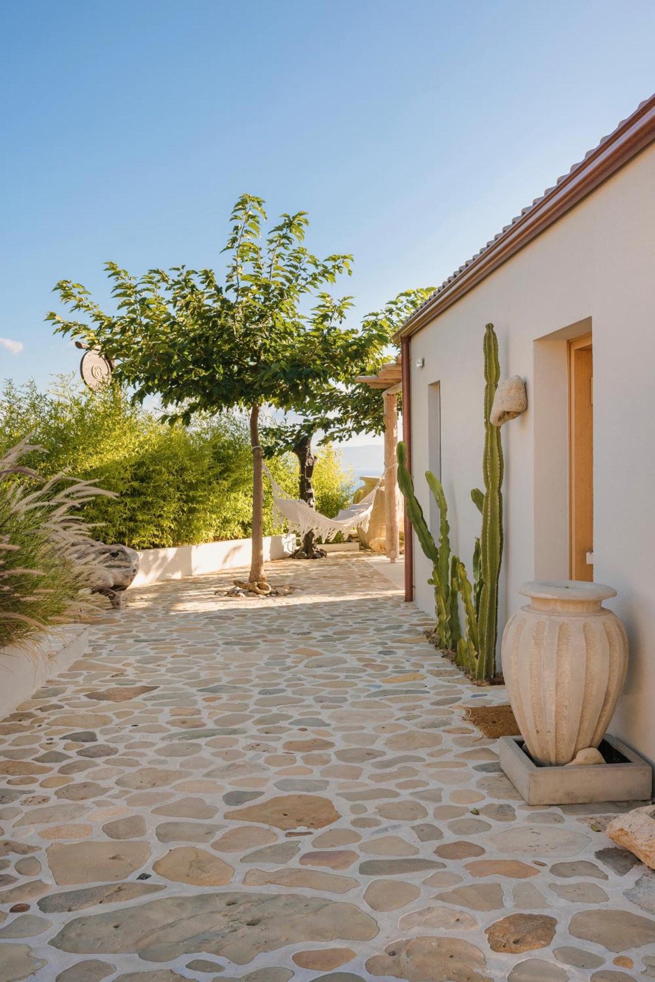 Spathes Suites Kefalonia - Luxury Suites Ratzaklíon Exteriör bild